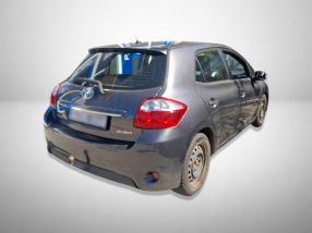 Toyota Auris - 2011