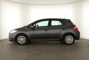 Toyota Auris - 2011