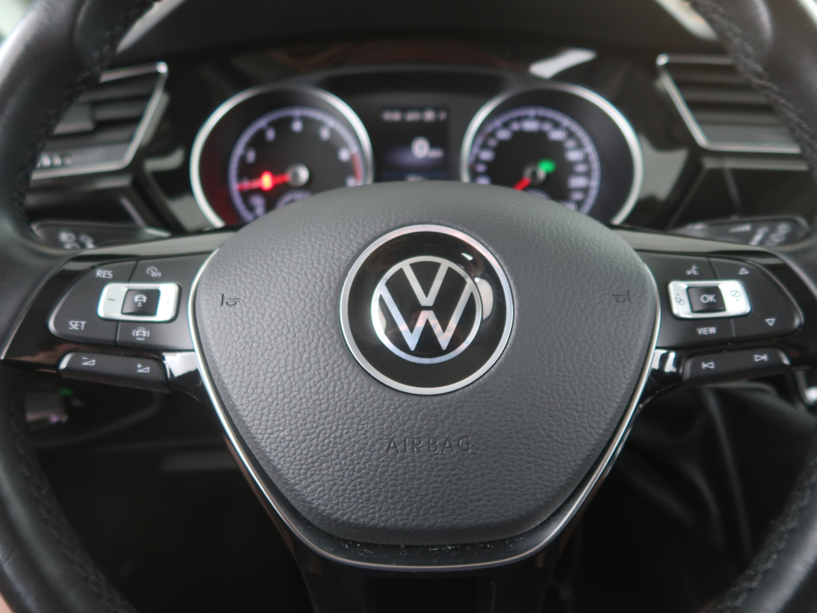 Volkswagen Touran - 2022