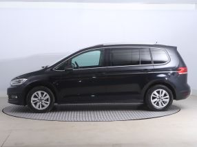 Volkswagen Touran - 2022