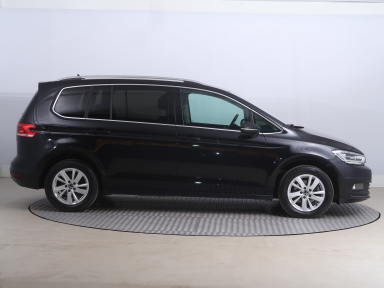 Volkswagen Touran - 2022