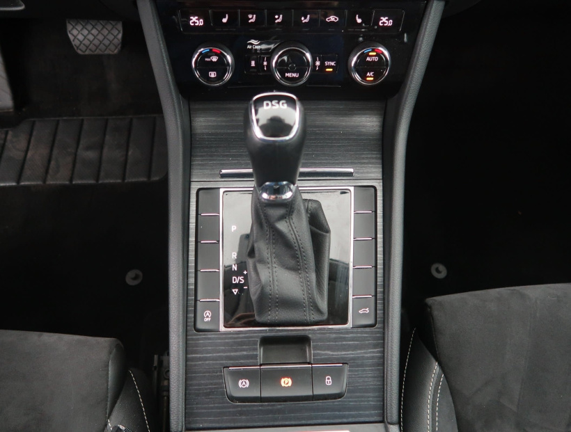Škoda Superb, 2020