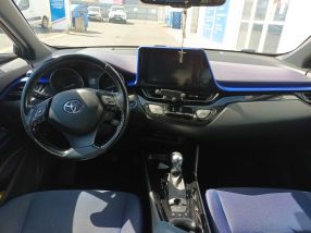 Toyota C-HR - 2016