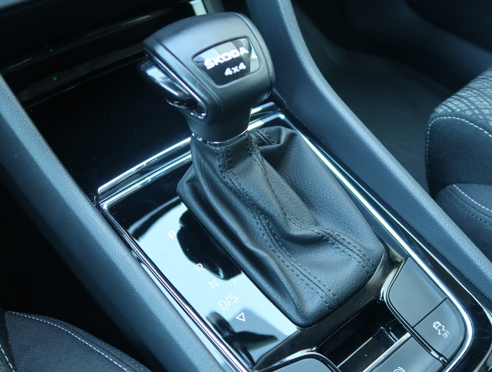 Škoda Karoq - 2022
