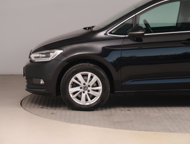 Volkswagen Touran - 2022