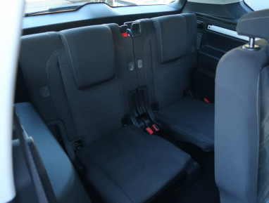 Volkswagen Touran - 2022
