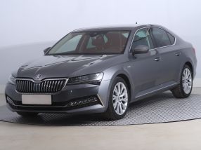Škoda Superb - 2023