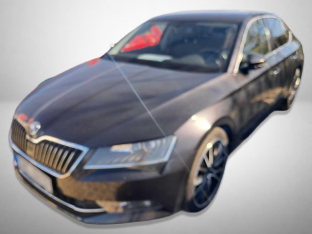 Škoda Superb 2016