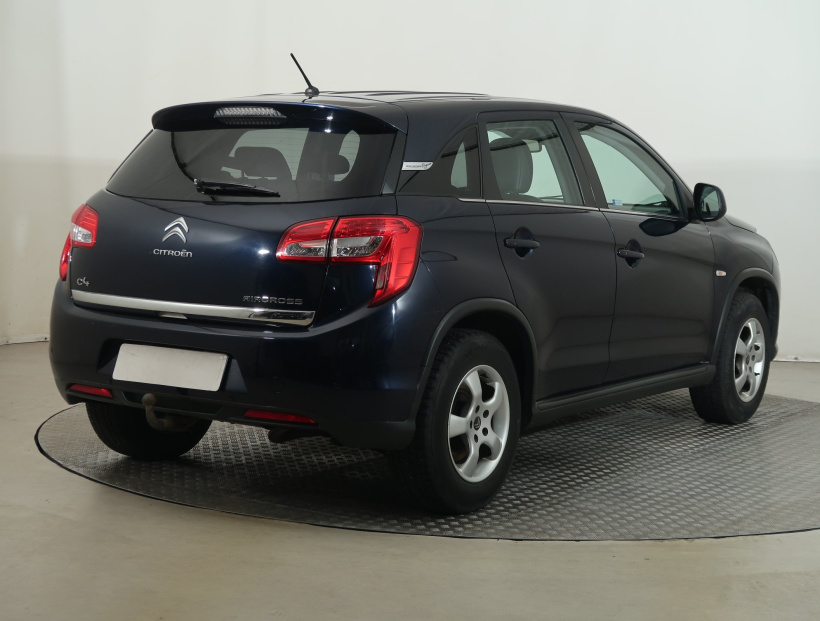 Citroen C4 Aircross, 2015