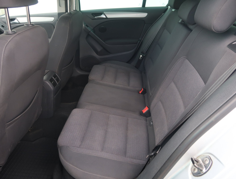 Volkswagen Golf, 2012