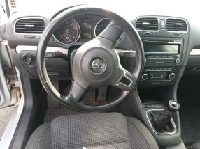 Volkswagen Golf - 2012