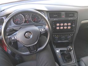 Volkswagen Golf - 2017