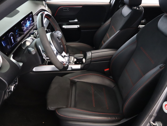 Mercedes-Benz GLB 35 AMG 4MATIC