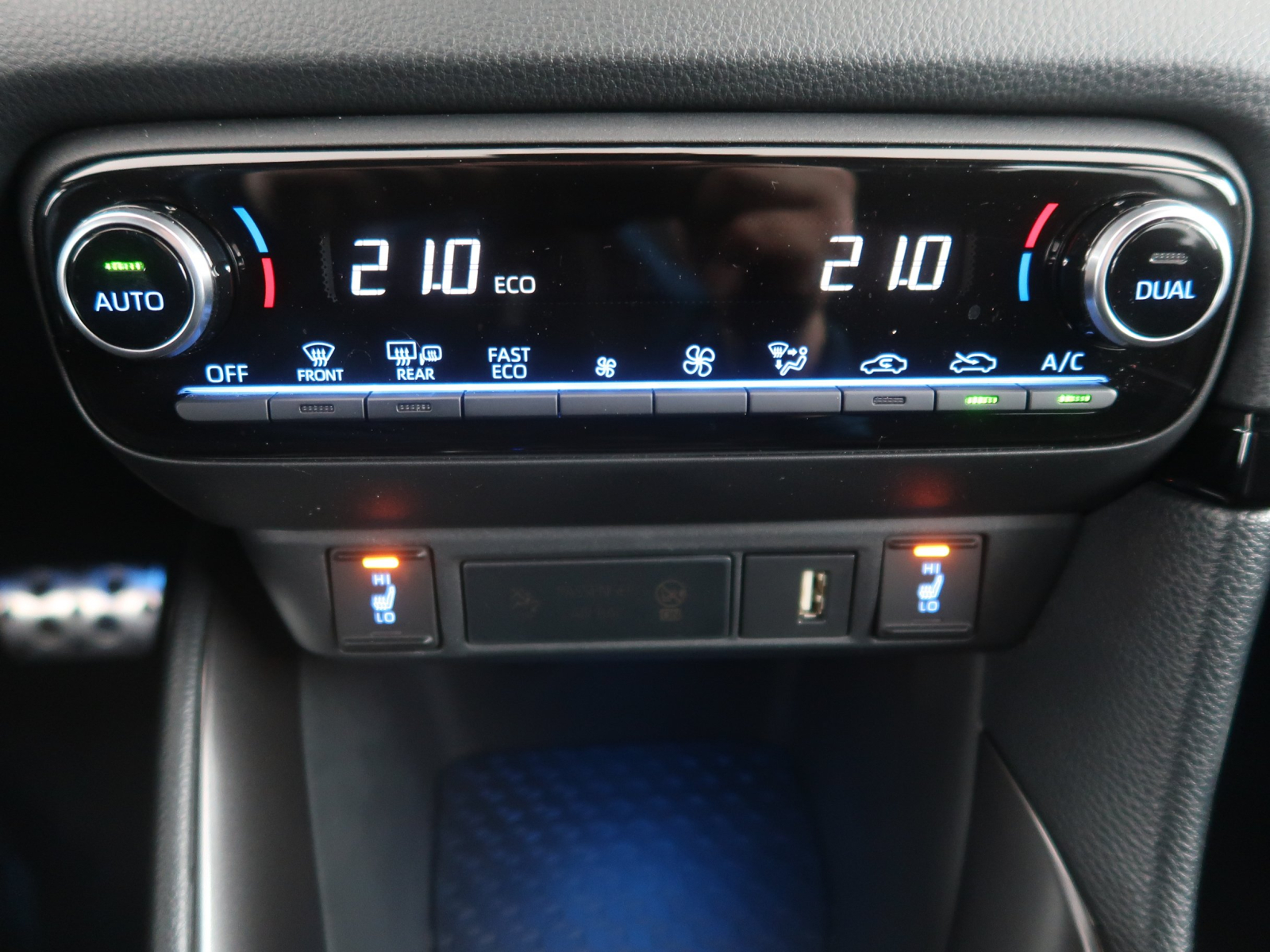 Toyota Yaris - 2023