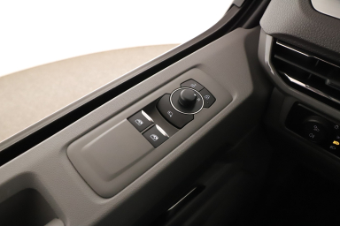 Volkswagen Caravelle - 2026