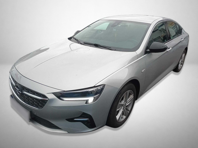 Opel Insignia 2022