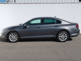 Volkswagen Passat - 2017