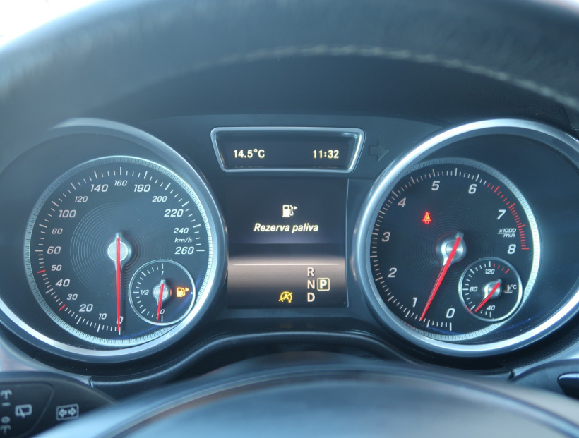Mercedes-Benz GLE, 2016