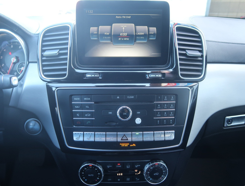 Mercedes-Benz GLE, 2016