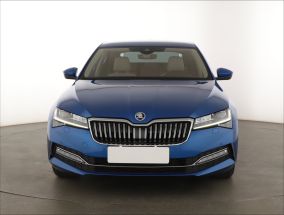 Škoda Superb - 2021