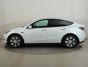 Tesla Model Y - 2023