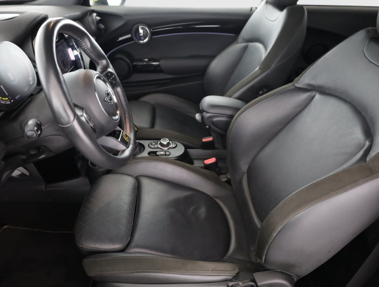 MINI Cooper SE 32 kWh