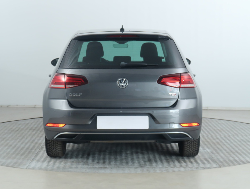 Volkswagen Golf, 2017