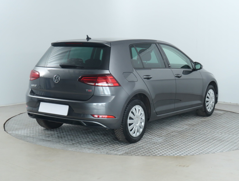 Volkswagen Golf, 2017