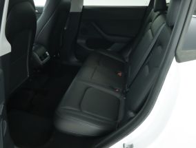 Tesla Model Y - 2022