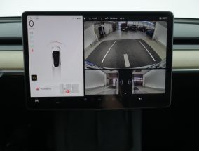 Tesla Model Y - 2022