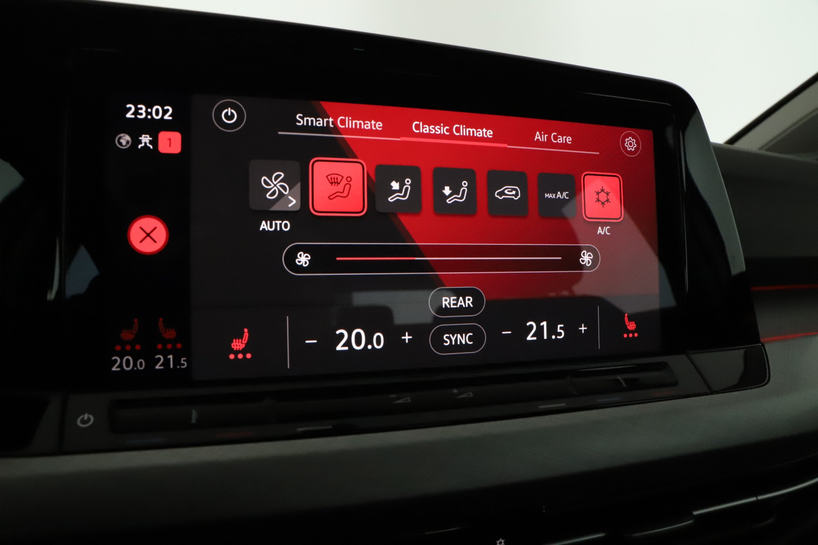 Volkswagen Golf - 2024