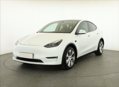 Tesla Model Y - 2024