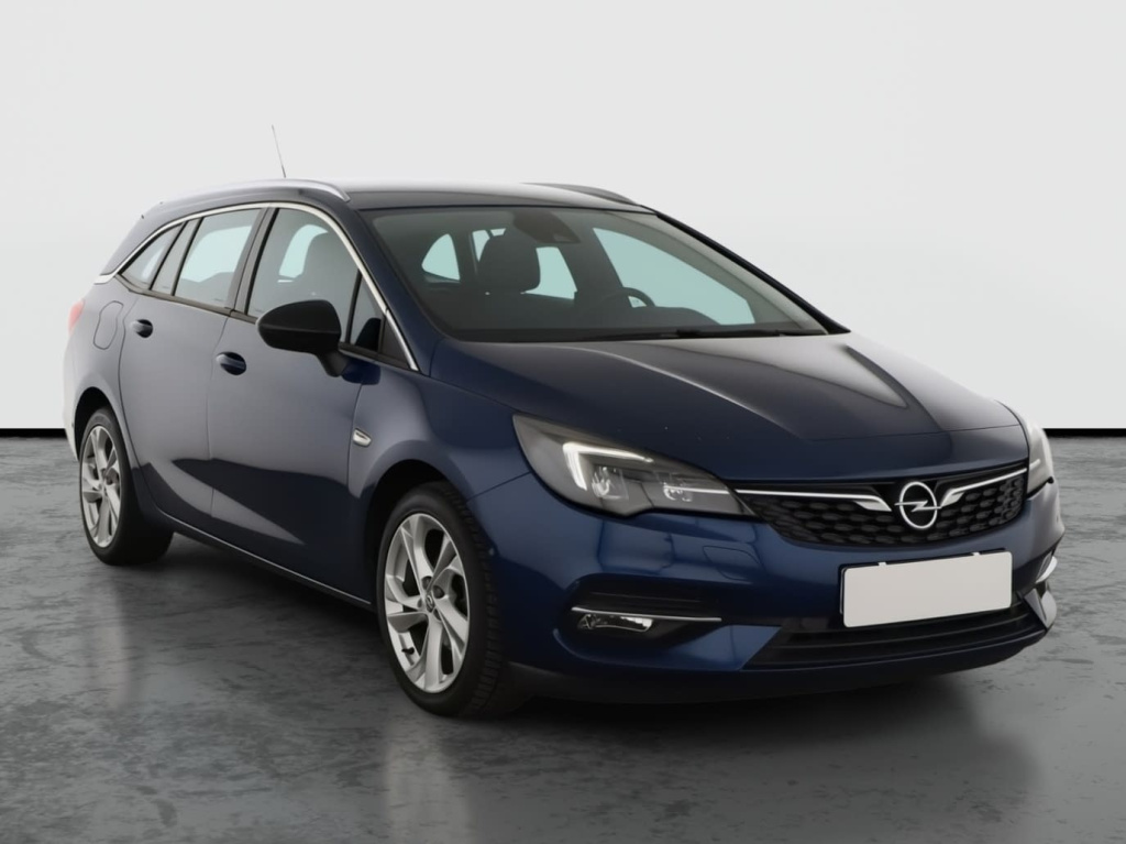 Opel Astra, 2021