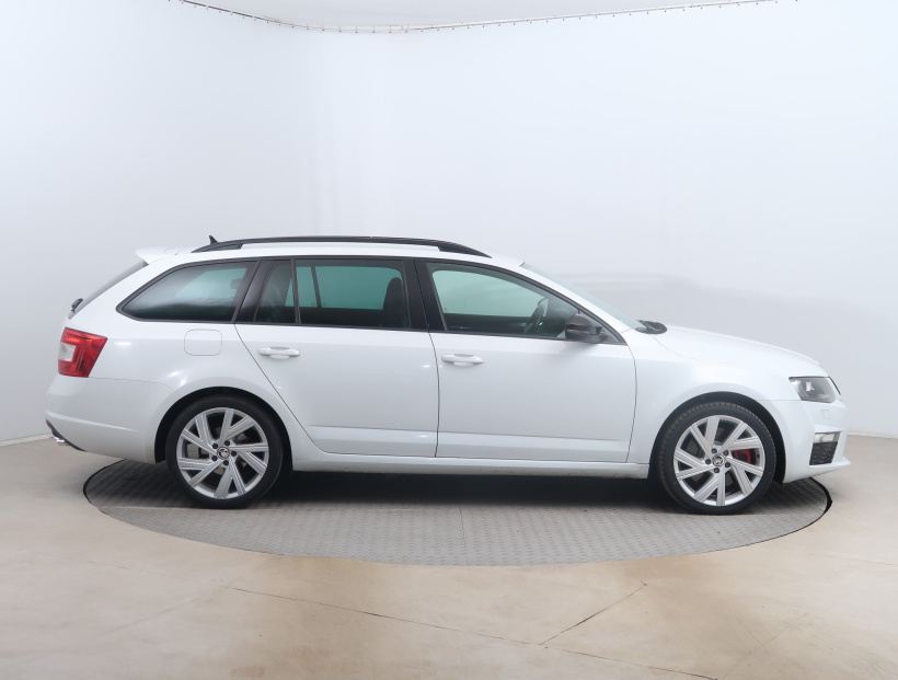 Škoda Octavia, 2015