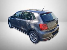 Volkswagen Polo - 2016