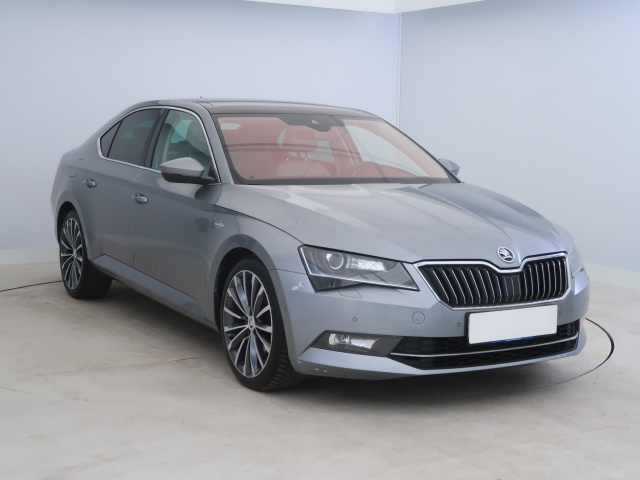 Škoda Superb 2017
