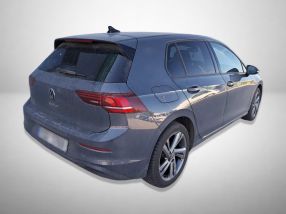 Volkswagen Golf - 2025