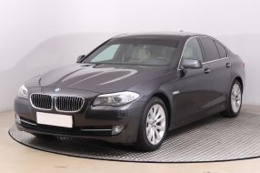 BMW 5 - 2012