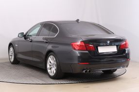 BMW 5 - 2012