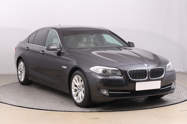 BMW 5 2012