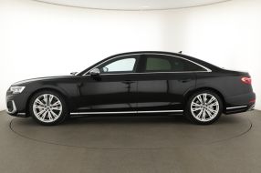 Audi S8 - 2023