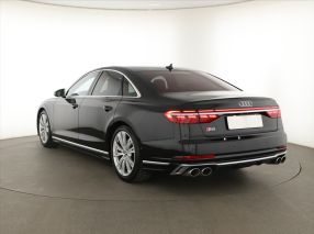 Audi S8 - 2023