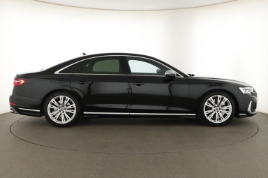 Audi S8 - 2023