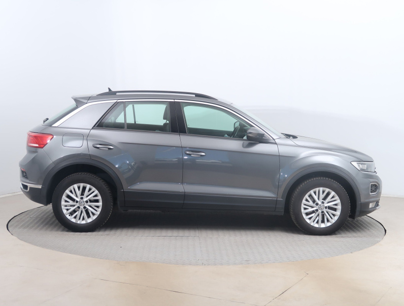 Volkswagen T-Roc, 2019
