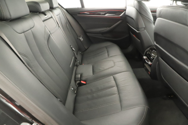 BMW 5 - 2023