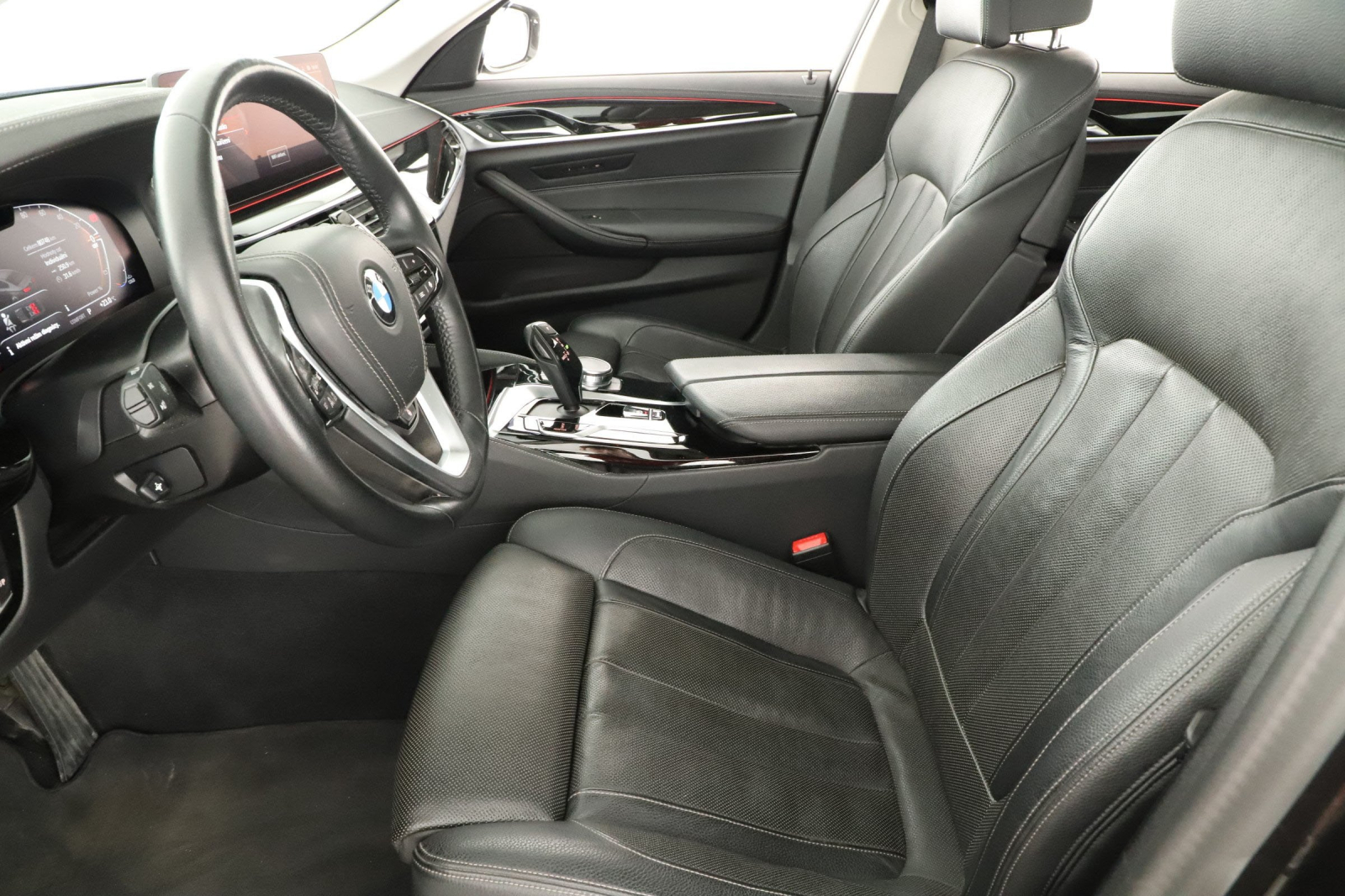 BMW 5 - 2023