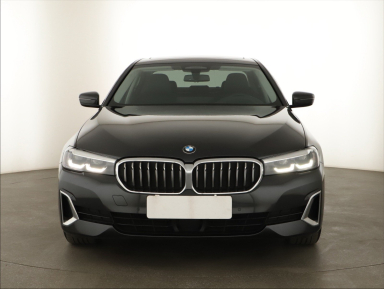 BMW 5 - 2023