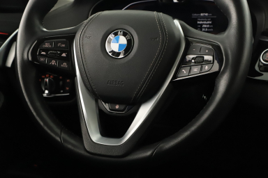 BMW 5 - 2023