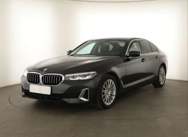 BMW 5 - 2023
