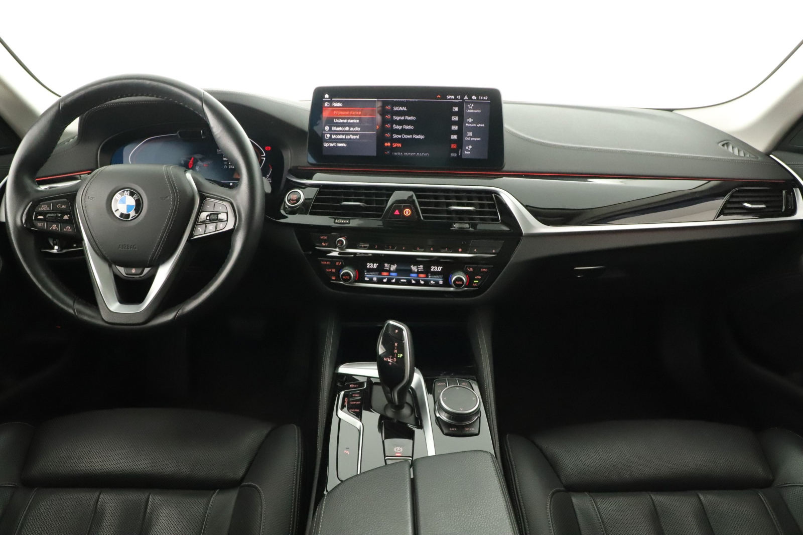 BMW 5 - 2023